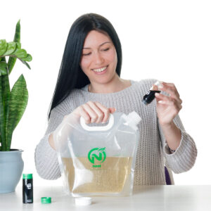 Noot plant food prepared for an easy watering routine